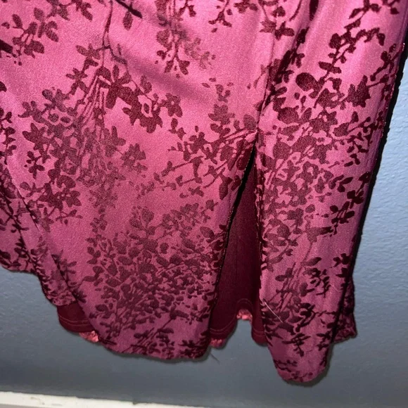 Burgundy Floral Velvet Burnout Slip Dress - Picture 4 of 4